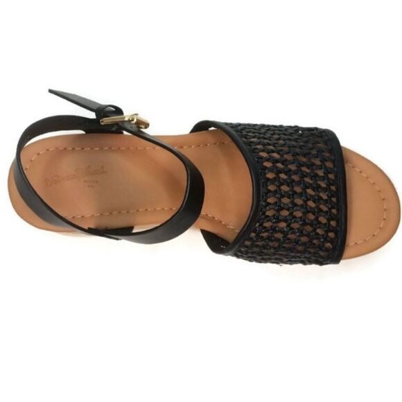 nwt Gorgeous Platform Heels sz 8.5 - Picture 6 of 9